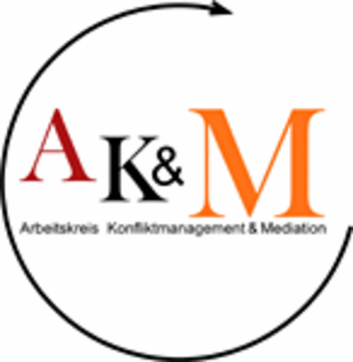 Logo AK&M